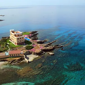 ***** Hotel Tronas & Italy