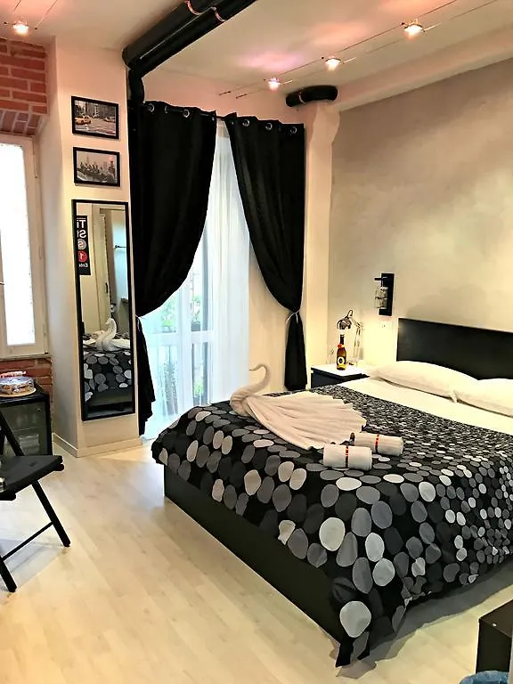 Guest house Moonlight Inn Guesthouse Rome