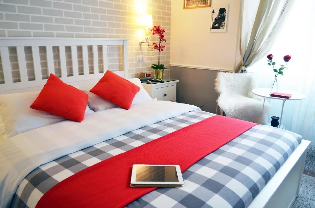 Moonlight Inn Guesthouse Rome